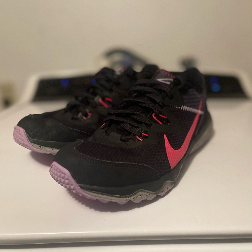 Woman’s Nike Juniper trail running shoes